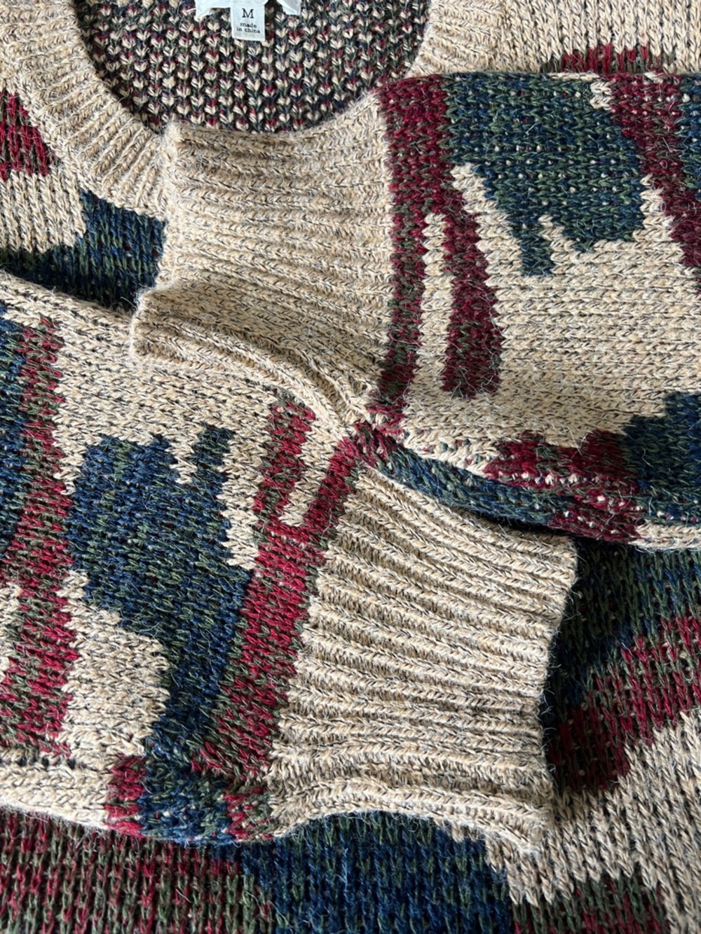 &merci Camouflage Sweater Tan/Red/Green Size Medium - Picture 6 of 7